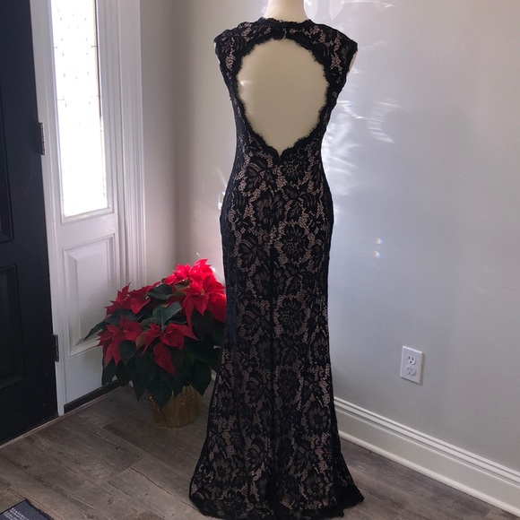 BETSY & ADAM Black Lace and Nude Formal Dress - Picture 3 of 8
